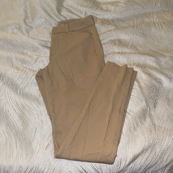 Old navy pixie high rise - Picture 1 of 3